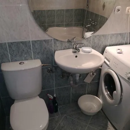 Gare Apartment *